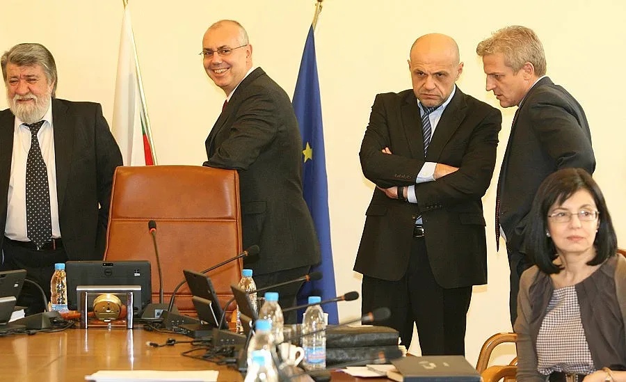 Строят още 131 км ограда с Турция