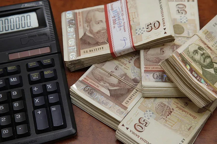 Срив на лихвите и през ноември