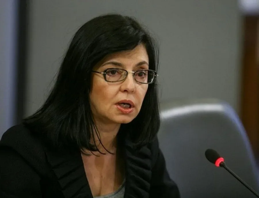 Кунева: Управлението на ДАБ изисква структуриран подход