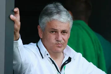 Стоев разпуска с руски романси