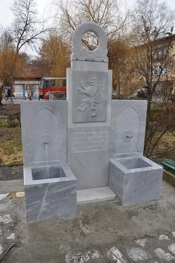 Чешма напомня за загиналия в Кербала Георги Качорин