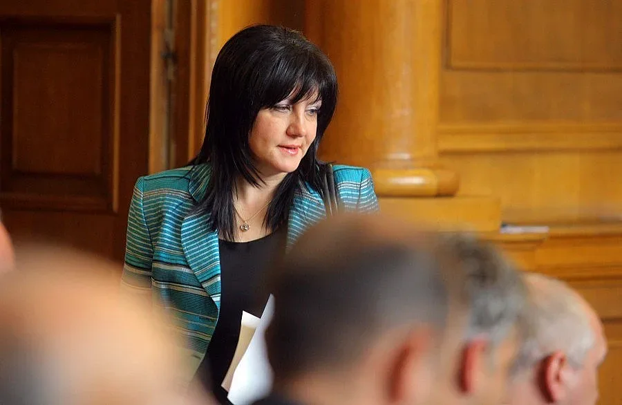 Депутат от ГЕРБ зарадва 130 деца