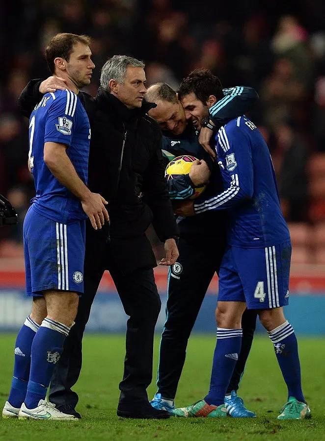 Хванаха в крачка ас на "Челси"