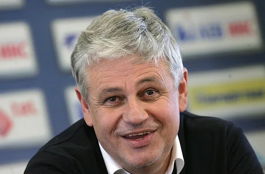 "Левски" задържа испанците и Гаджев 