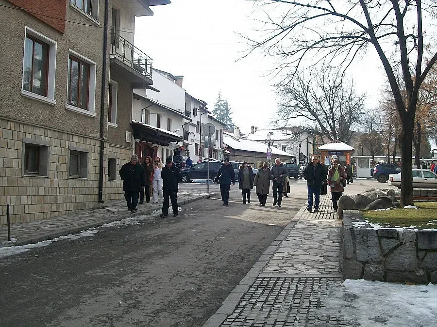 120 лв. за реклама върху табела в Банско