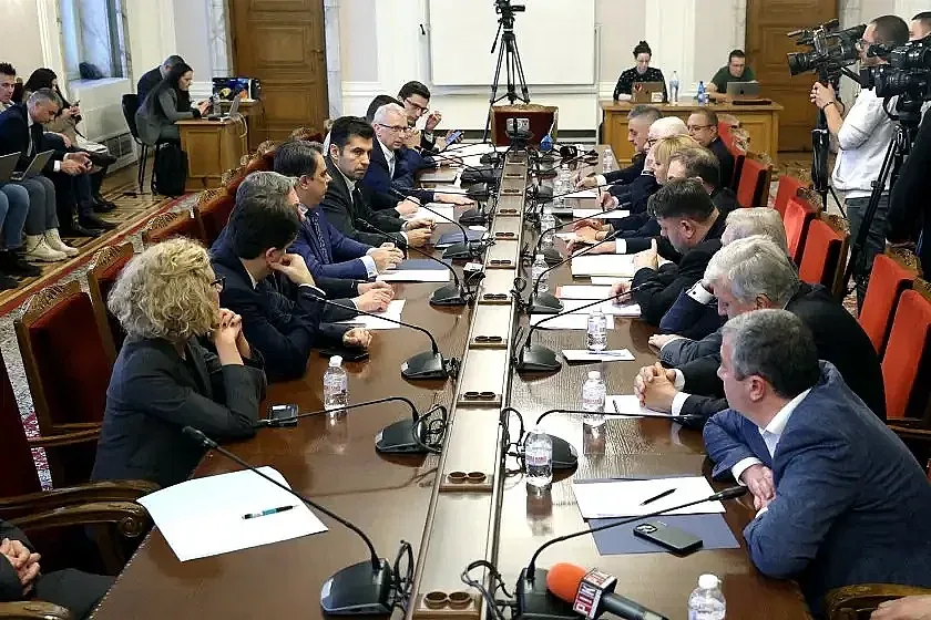 Зафиров проговори след срещата с ПП-ДБ, какво се разбраха