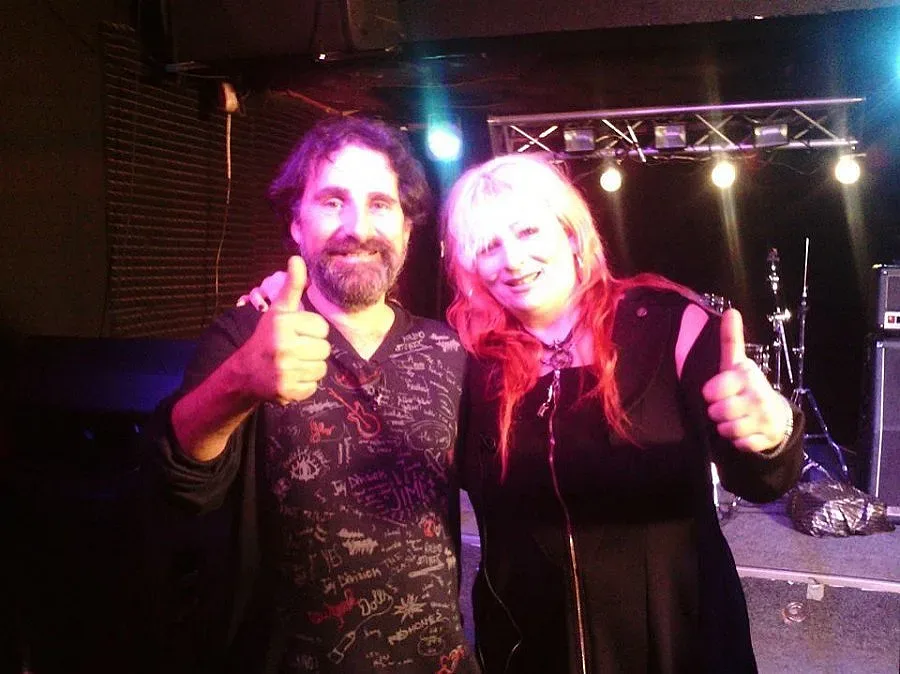 Ключ под елхата за Стохата