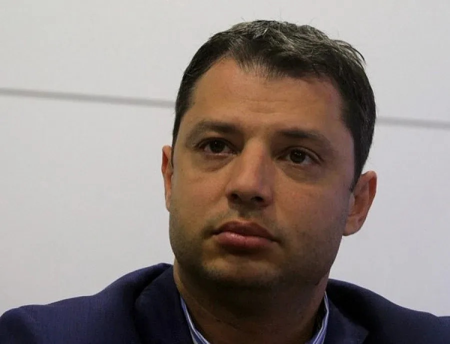 Добрев: Голямо нарушение е, ако има проблем със сметките за ток