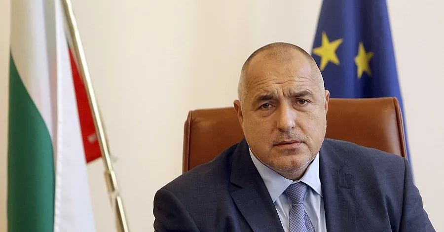 Кабинетът раздаде предколедно 200 млн.