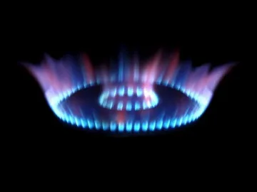 Цената на газа пада с 30 ст.