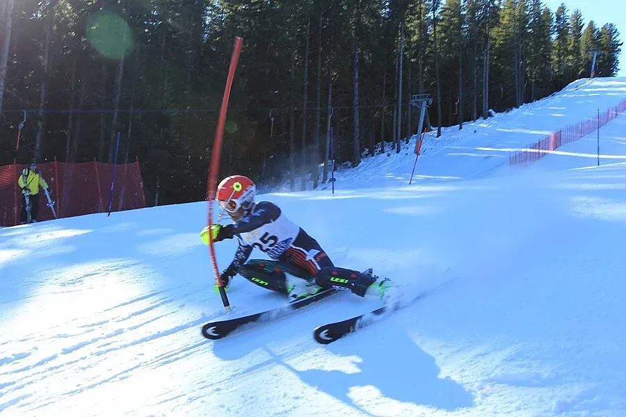 Алберт Попов е №1 в слалома за ФИС в Банско