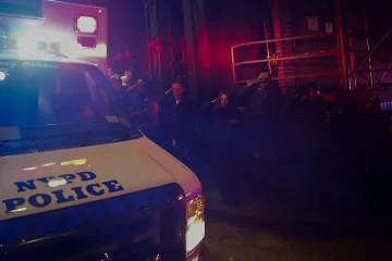 Мъж уби двама полицаи в Ню Йорк и се самоуби