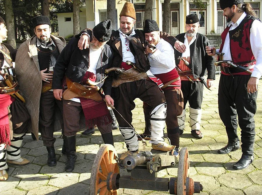 Змейово загря с огнен пелин