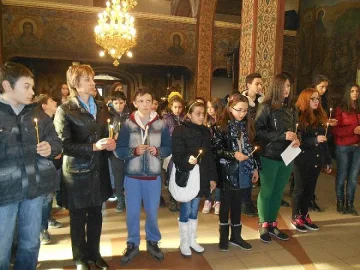 Бдение в Кърджали за загиналите при инциденти деца