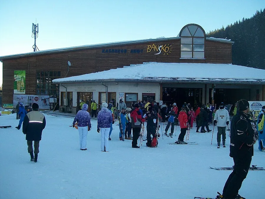 Над 3000 скиори по пистите над Банско