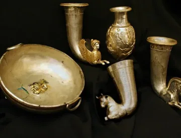 Борово с празничен сервиз на Котис I