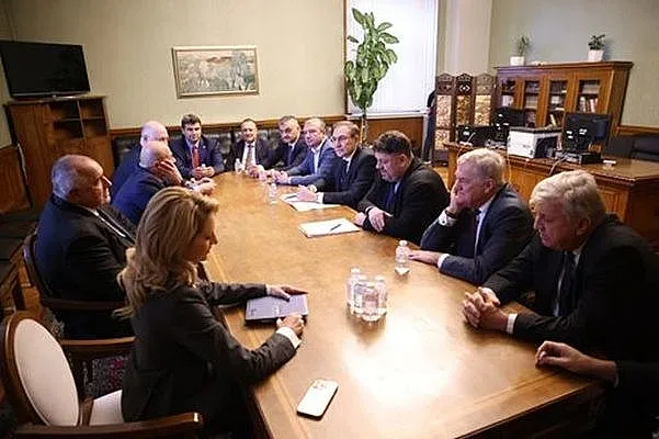 Борисов и БСП се разбраха, но не за правителство