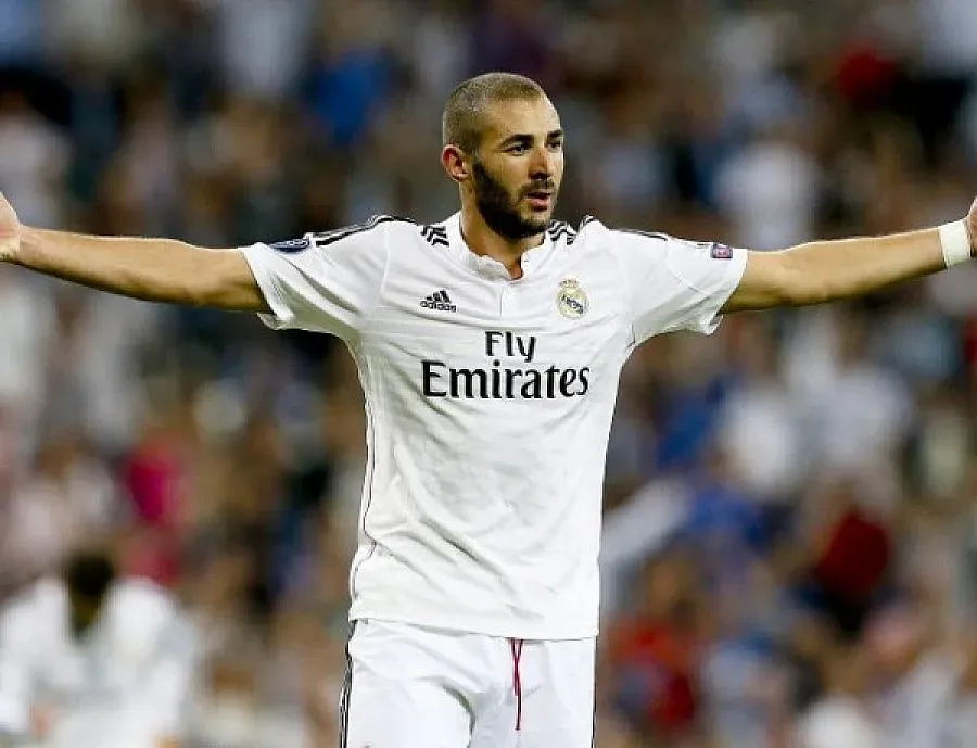 Ливърпул се пробва за Бензема с 50 милиона