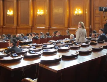 Народното събрание удължи работното си време