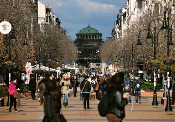 Циганско лято до неделя, студ на Бъдни вечер