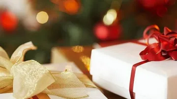 US-топлоцентрала отново зарадва бедни деца с коледни подаръци