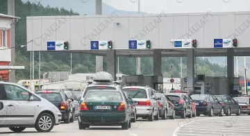 Освободиха задържаните в Белград българи
