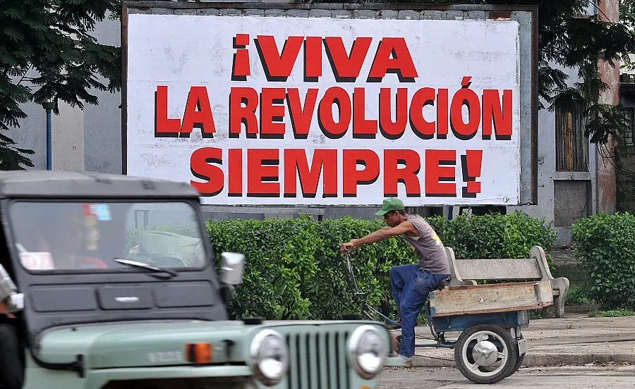 САЩ затоплят отношенията с Куба