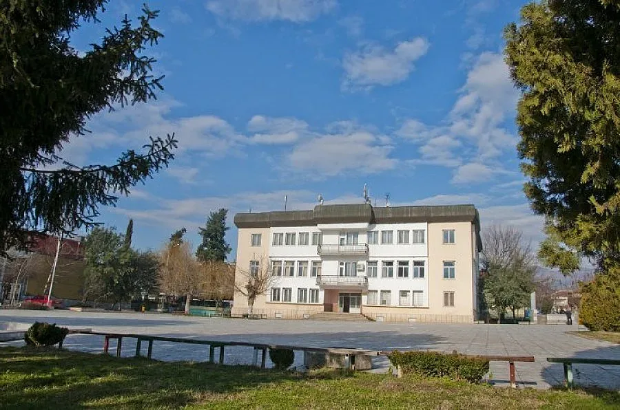 Трима мъже ядоха бой в петричко село