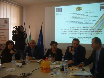 Д-р Персенски: Екипът на МЗ иска да върне медицината в болниците