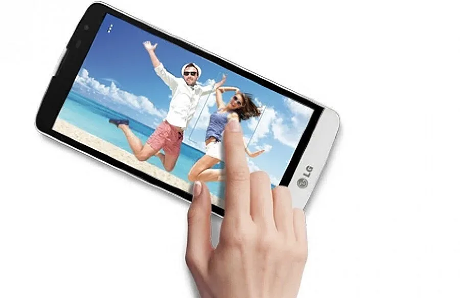 Подаръци за Коледа - LG L Bello и Nokia Lumia 735