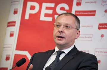 Европарламентът ще обсъди имунитета на Станишев