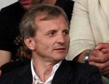 Анцуг и купа за Ганчев от борците