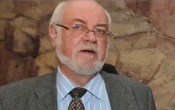 Тренчев: Криминализираме укриването на осигурителни вноски