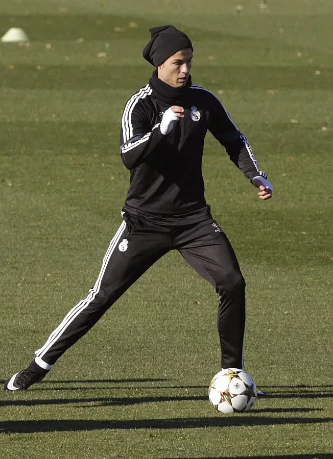 Роналдо стана Дядо Коледа