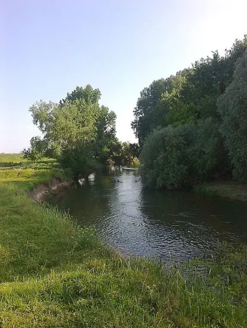 Водата в наводнените райони не е годна за пиене