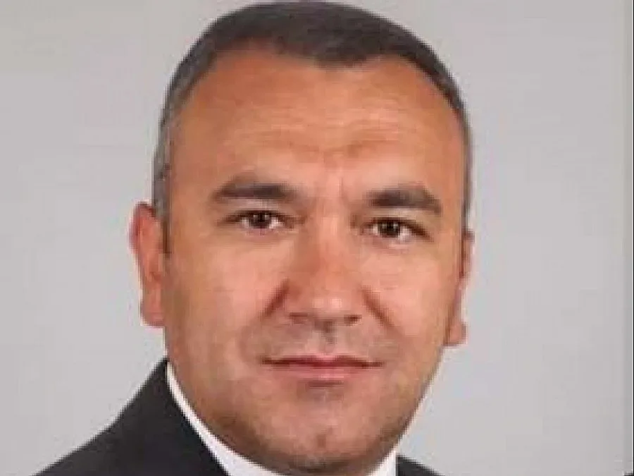 Спец по застраховките помага на Горанов