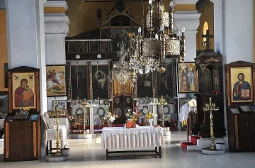 Художници от Монтана бранят ценни икони