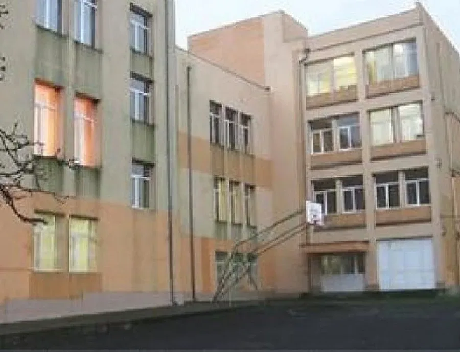 Директорът на училището в село Дебелт подаде оставка
