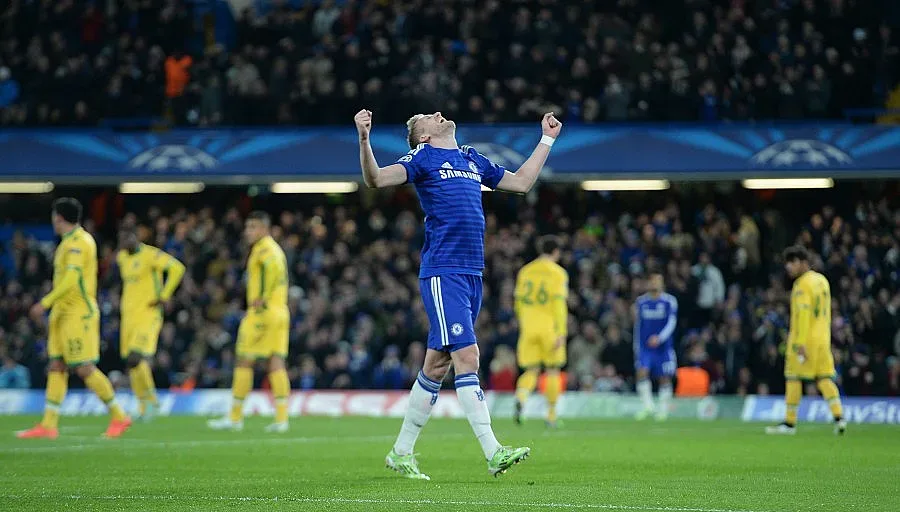 Челси продължава в Шампионска лига