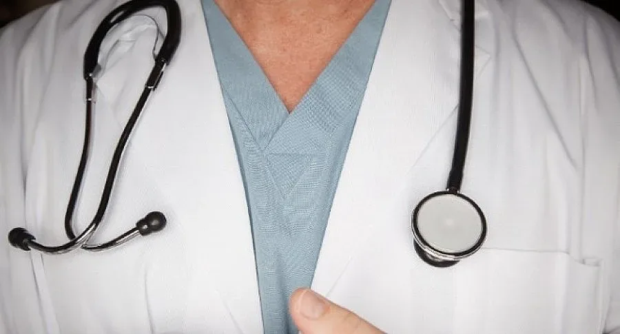 Университетските болници застанаха зад Москов