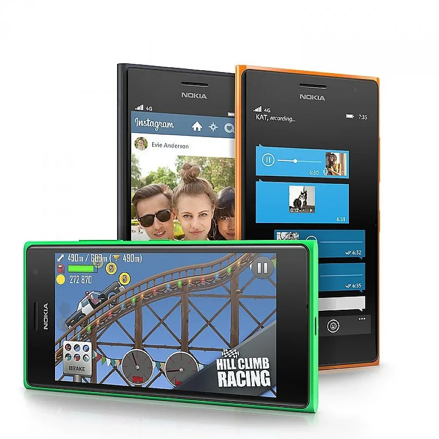 Nokia Lumia 735 е майстор на селфита