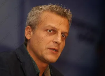 Москов: В гетата отдавна няма държава