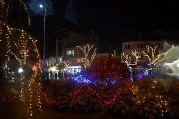 Грейна коледната елха и в Казанлък