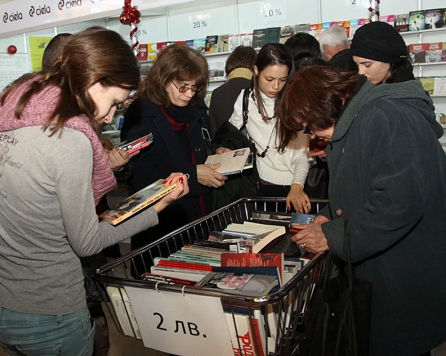 Хитовете на "Стандарт" в НДК