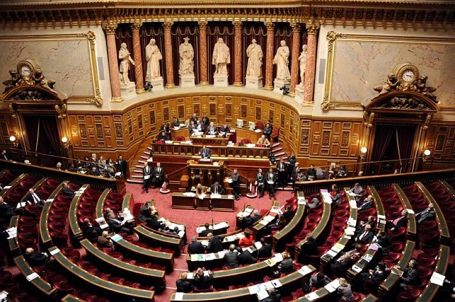 Франция иска магазини в неделя