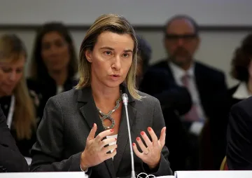 Могерини убеждава Турция да наложи санкции срещу Русия