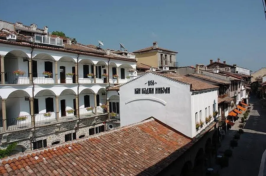 US полковник възкреси хана "Хаджи Николи"