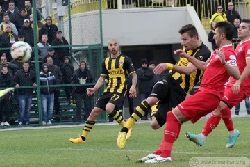 Ботев Пд надигна глава след успех над Хасково