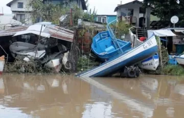 Медали за храброст за шестима спасители