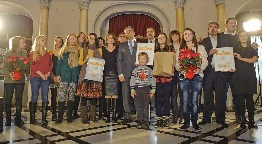 Плевнелиев връчи наградите „Доброволческа инициатива“ за 2014 г. 